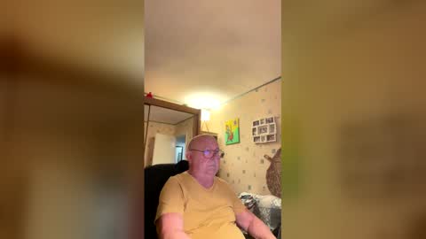 Snapshot of jojo60000529566 chatting on 02/11/26, 06:35 jojo60000529566 online show from 02/11/26, 06:35