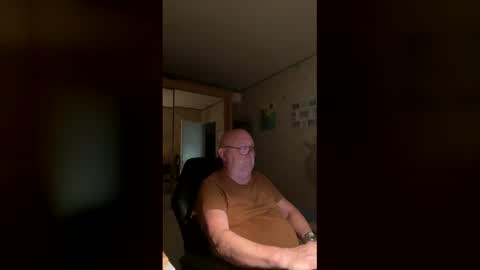 Snapshot of jojo60000529566 chatting on 03/09/26, 08:24 jojo60000529566 online show from 03/09/26, 08:24