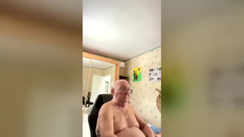 Snapshot of jojo60000529566 chatting on 03/10/26, 12:10 jojo60000529566 online show from 03/10/26, 12:10