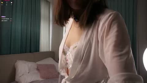Aurora online show from 06/12/26, 01:59