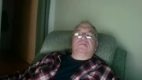 joker5339 online show from 11/17/25, 12:11