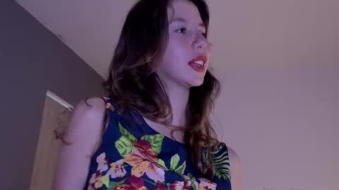 jolie_lov online show from 11/20/25, 01:33