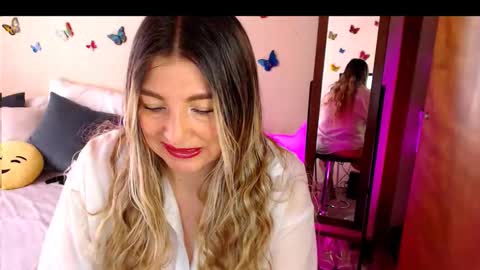 Snapshot of jolie_mature_ chatting on 09/14/25, 09:03 Jolie Mature online show from 09/14/25, 09:03