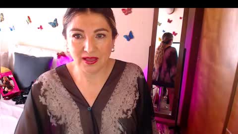 Snapshot of jolie_mature_ chatting on 09/20/25, 08:32 Jolie Mature online show from 09/20/25, 08:32