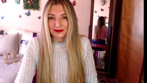 Jolie Mature online show from 06/05/26, 08:58