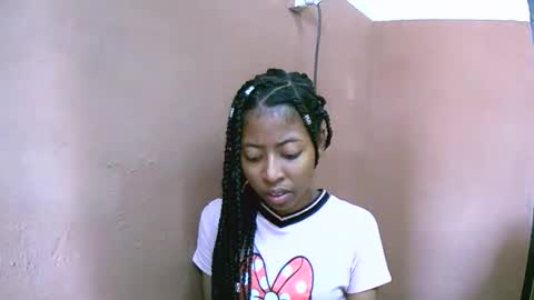 Snapshot of joliekah27 chatting on 02/27/25, 07:44 joliekah27 online show from 02/27/25, 07:44