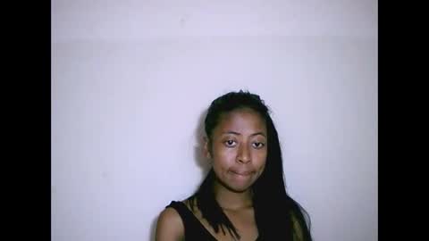 Snapshot of joliekah27 chatting on 09/22/25, 08:05 joliekah27 online show from 09/22/25, 08:05