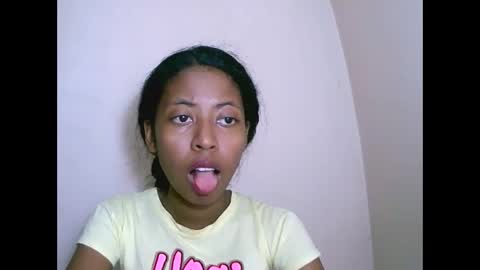 joliekah27 online show from 11/03/25, 10:21