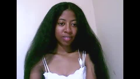 joliekah27 online show from 04/24/26, 05:54