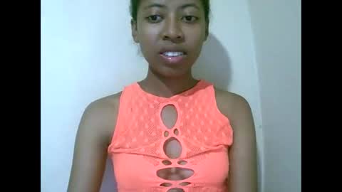 joliekah27 online show from 04/26/26, 07:17
