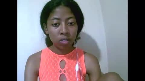 joliekah27 online show from 04/26/26, 07:22