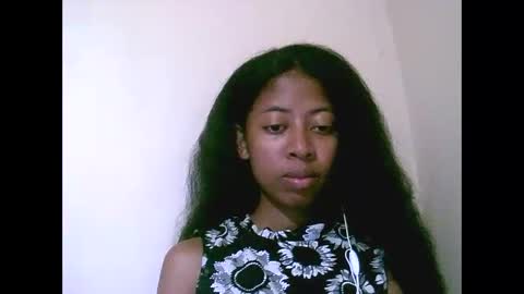 joliekah27 online show from 04/27/26, 09:24