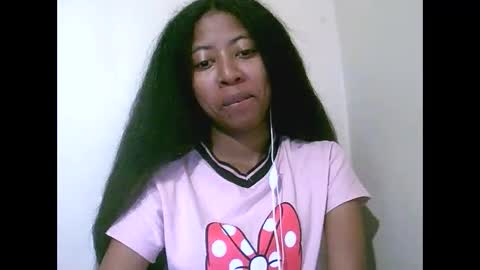 joliekah27 online show from 05/01/26, 09:41