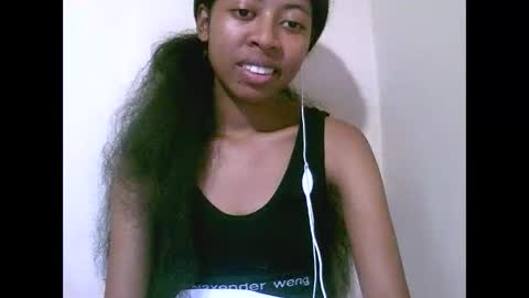 joliekah27 online show from 05/02/26, 09:47