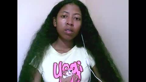 joliekah27 online show from 05/07/26, 07:41