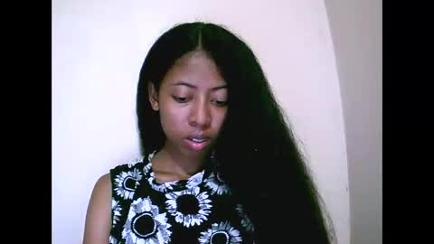 joliekah27 online show from 06/02/26, 07:49