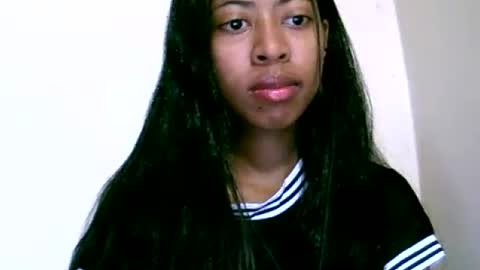 joliekah27 online show from 06/12/26, 07:46