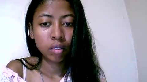 Snapshot of joliekah27 chatting on 07/14/26, 11:32 joliekah27 online show from 07/14/26, 11:32