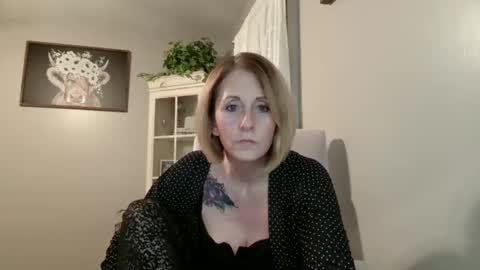 Snapshot of joliexx41 chatting on 04/11/26, 12:59 Jolie online show from 04/11/26, 12:59