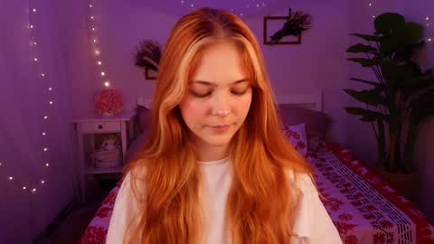 Snapshot of jolly_bean chatting on 01/30/25, 02:27 Polly online show from 01/30/25, 02:27