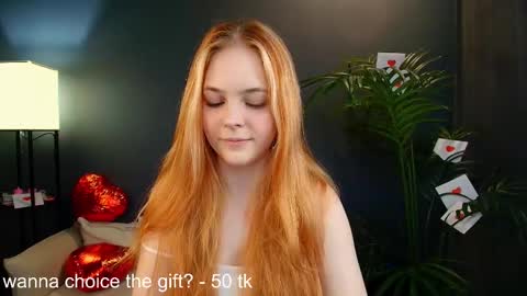 Snapshot of jolly_bean chatting on 02/17/25, 11:44 Polly online show from 02/17/25, 11:44