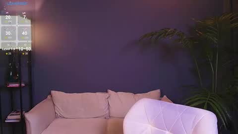 Snapshot of jolly_bean chatting on 11/07/25, 07:19 Polly online show from 11/07/25, 07:19