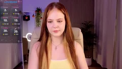 Snapshot of jolly_bean chatting on 11/08/25, 08:36 Polly online show from 11/08/25, 08:36