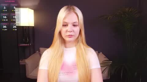 Snapshot of jolly_bean chatting on 02/25/26, 02:54 Polly online show from 02/25/26, 02:54