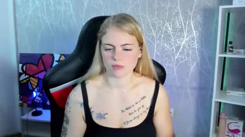 Jolly online show from 09/17/25, 03:19