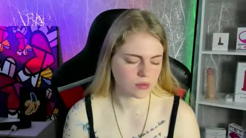 Snapshot of jolly_doll_ chatting on 05/16/26, 02:19 Jolly online show from 05/16/26, 02:19