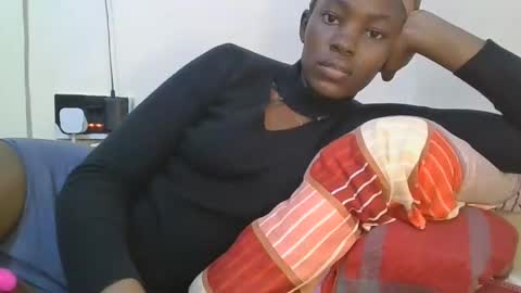 jollynabeb online show from 09/23/25, 07:06