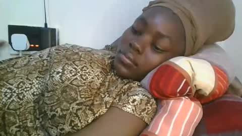 jollynabeb online show from 09/26/25, 07:18