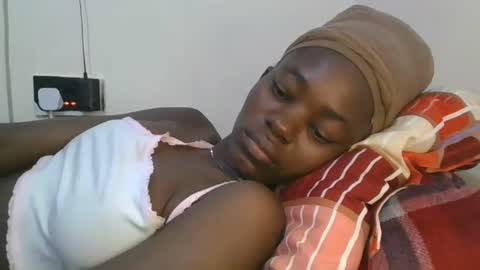 jollynabeb online show from 09/30/25, 08:41