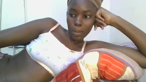 jollynabeb online show from 10/01/25, 07:53