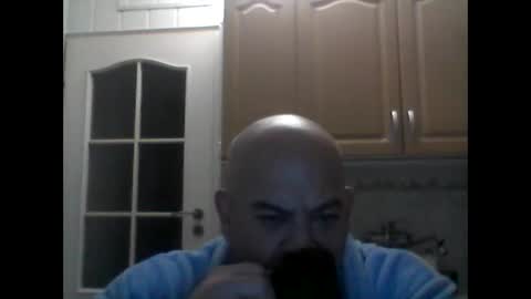 jolmasz30 online show from 12/31/24, 02:29