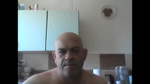 jolmasz30 online show from 04/27/26, 09:51