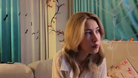 Viola online show from 11/01/25, 11:01