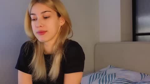 Viola online show from 11/23/25, 11:21