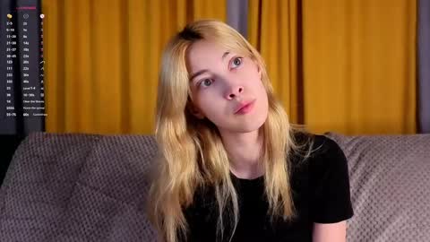 Snapshot of jolyndeb chatting on 03/02/26, 01:29 Viola online show from 03/02/26, 01:29