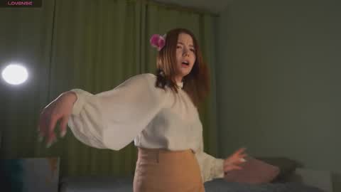 Snapshot of jolynnoliff chatting on 03/06/26, 03:41 Ayako online show from 03/06/26, 03:41