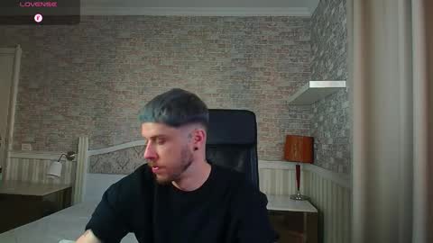 JonahShaw online show from 06/05/26, 04:19