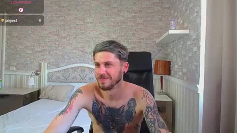JonahShaw online show from 06/18/26, 09:14