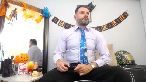  JONAS BEARD  online show from 10/28/25, 03:14