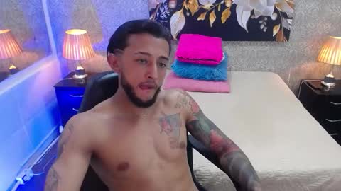 Snapshot of jonas_conor chatting on 09/08/25, 09:03 Jonas online show from 09/08/25, 09:03