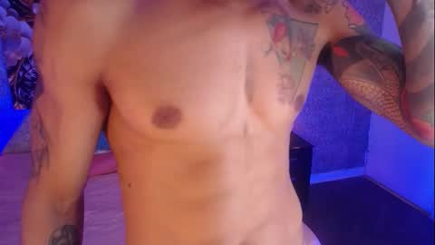 Snapshot of jonas_conor chatting on 09/16/25, 08:43 Jonas online show from 09/16/25, 08:43