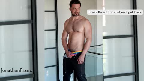 Snapshot of jonathanfranz123 chatting on 02/13/25, 06:16 jonathanfranz123 online show from 02/13/25, 06:16