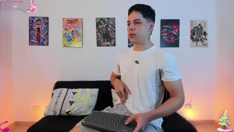 Snapshot of jonathanjoestar_ chatting on 12/20/25, 01:07 Instagram jonathanfit14 online show from 12/20/25, 01:07