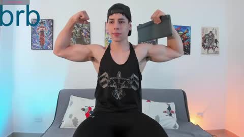 Instagram jonathanfit14 online show from 05/06/26, 10:26