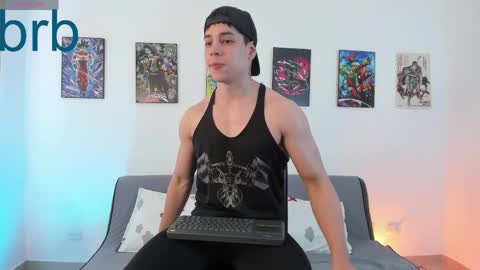 Instagram jonathanfit14 online show from 05/20/26, 10:38