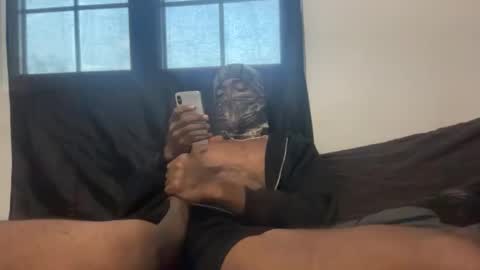 Snapshot of jondonjulio25 chatting on 03/07/26, 10:23 jondonjulio25 online show from 03/07/26, 10:23